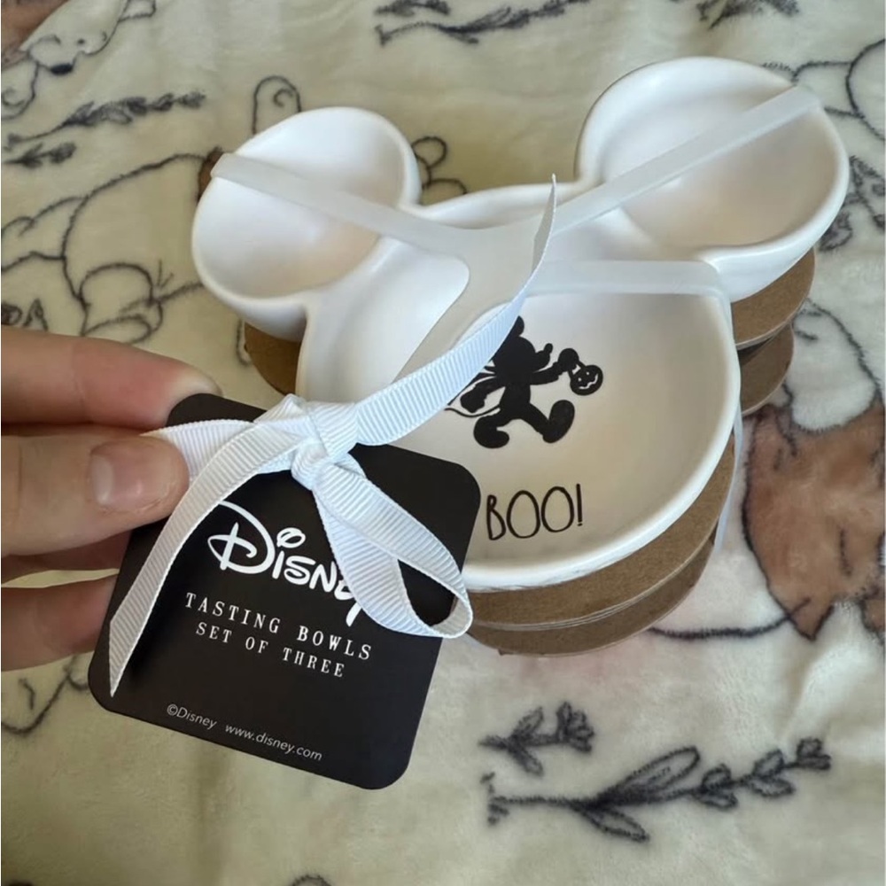 🖤Rae Dunn x Disney Halloween Tasting Bowls – “Boo, Ahh, Eek” 🎃